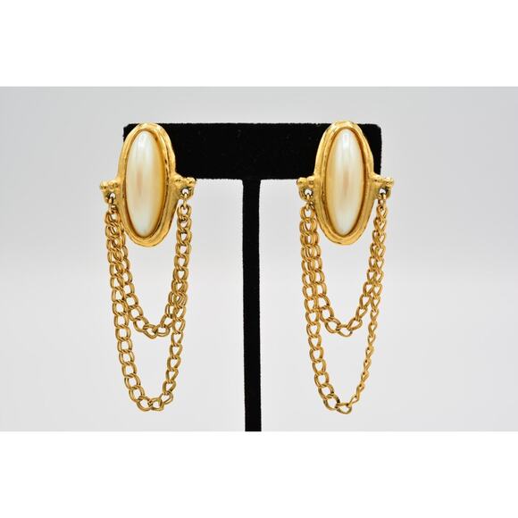 Givenchy Vintage Clip On Earrings Chain Pearl Brushed Gold Chunky Signed BinAR - Picture 1 of 12